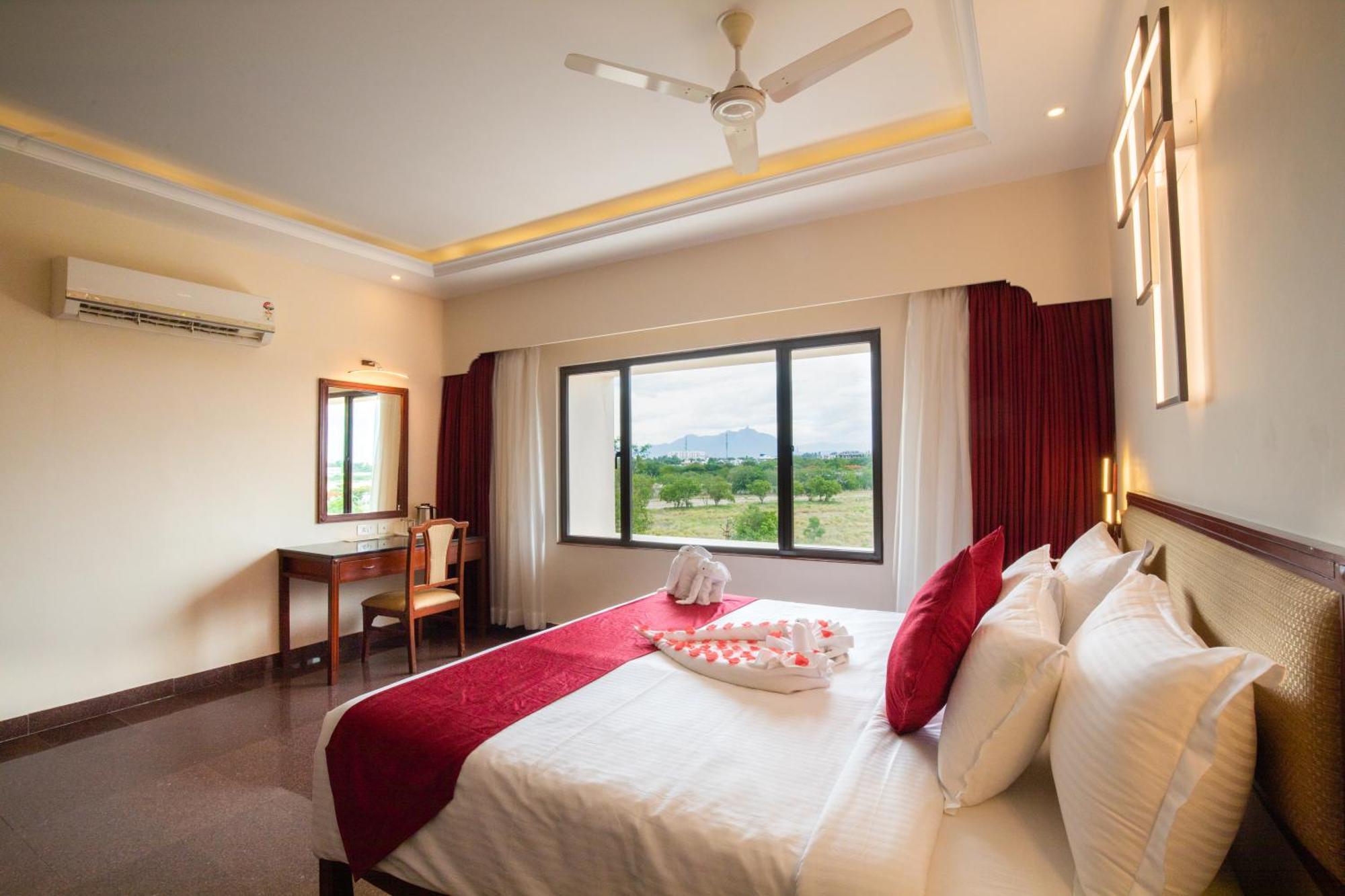 Jenneys Residency Hotel Coimbatore Cameră foto