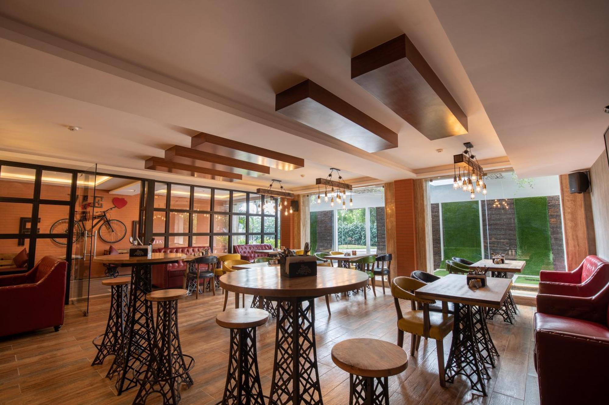 Jenneys Residency Hotel Coimbatore Exterior foto