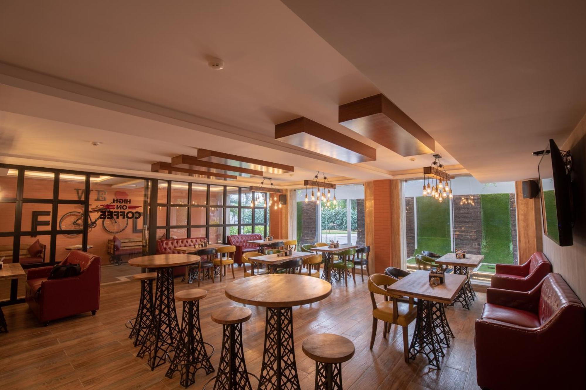 Jenneys Residency Hotel Coimbatore Exterior foto